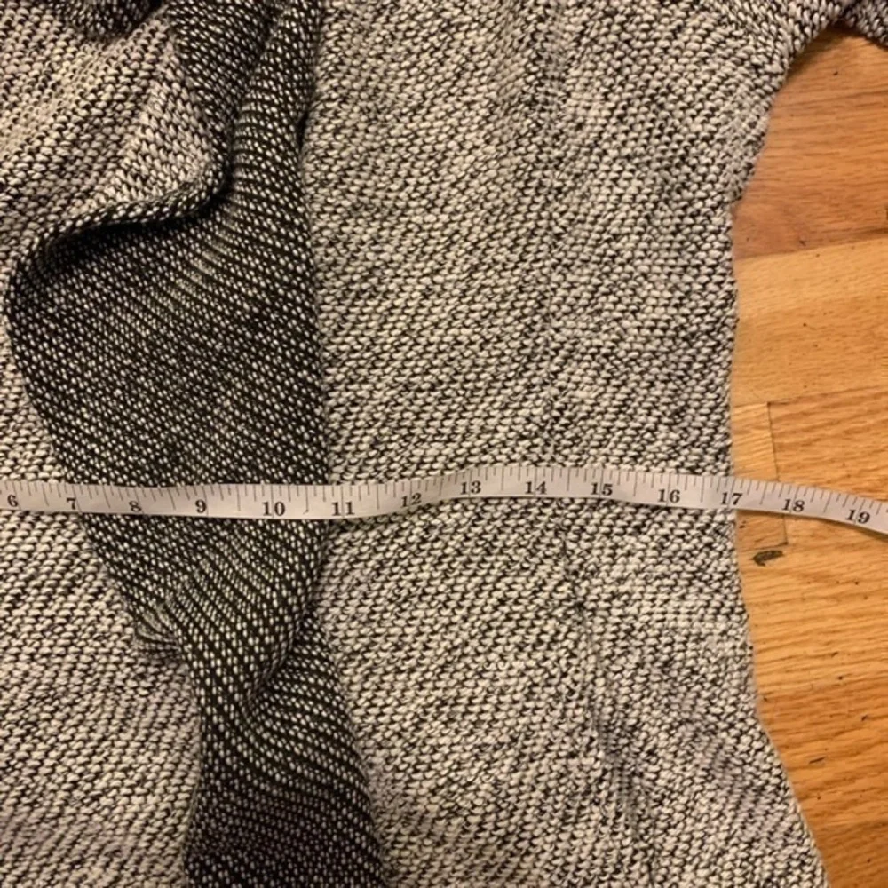 BNCI by blanc noir sweater jacket
